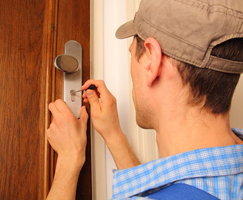 Locksmith Service in California